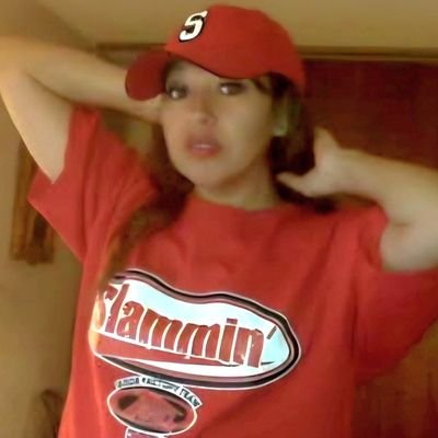 Llac_Luz's profile picture. peace
love
music
happiness