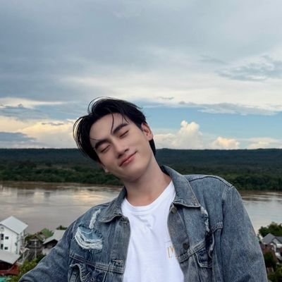 pancaskey_'s profile picture. ֶָ֢⊹𐙚 yapping retweet repeat ✌︎︎ #JossGawin & #Tlefirstone & #WinnySatang & #kenpaul yapping about my cuties #pungphirunwat & #chimonwatchirawit ✮⋆˙