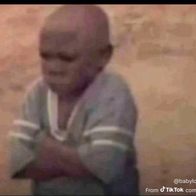 Esi_zartar's profile picture. 