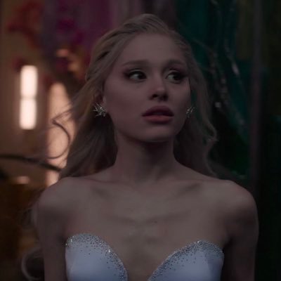 anthothesnake's profile picture. REVIVAL | Eras Tour Paris N2 ✨ | MAYHEM Ball Antwerp ⭐️ | sg ts sc ag lg *fan account*