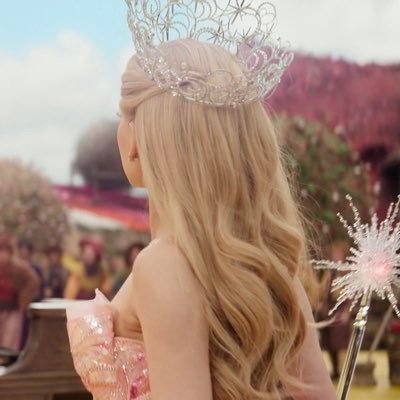thatgirllshae's profile picture. 20 | ˚ ༘ 🫧⋆｡˚ princess ☆