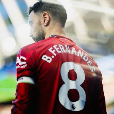 ZubairK10238044's profile picture. Hala Madrid y nada más