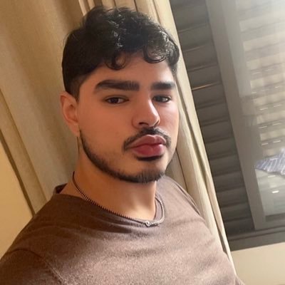 PUNKLILANGEL's profile picture. 