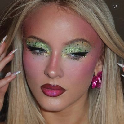 raIeighsrichie's profile picture. caitlin clark & raleigh ritchie enthusiast