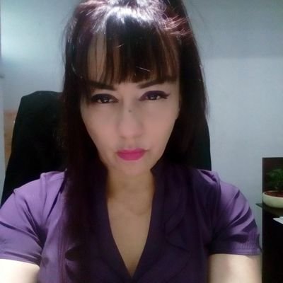 marycielovilla's profile picture. Tonto el que cree que el pueblo es tonto... 
Bloqueo fachos👊🏻
Llegamos todas.. 
#ClaudiaPresidenta❤