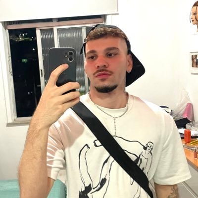 imcybersyndrome's profile picture. https://t.co/yKMNJndU36