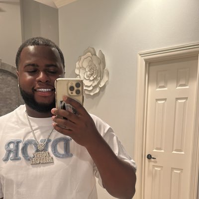 iceymitch2's profile picture. 7️⃣:2️⃣0️⃣ 2️⃣:1️⃣5️⃣