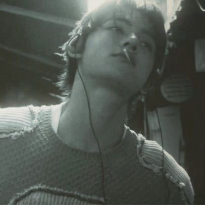 mitubbluv's profile picture. | Cortis, JJK, Slam Dunk, Phantom Busters, Gokurakugai, Alien stage, CSM, SK8, manhwa & manga Enthusiast !! | 🦊🐶🖤🤍🔥🥦 | Palestine will be free | ———