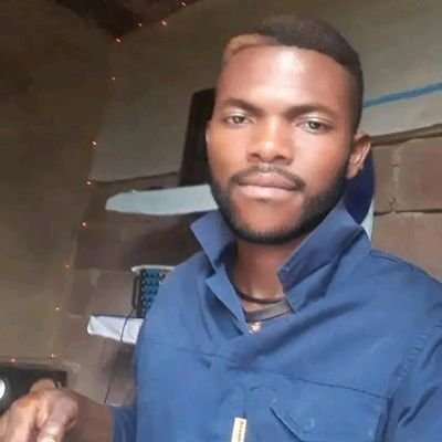 HousenSiph77303's profile picture. Hustle loyalty respect 👌