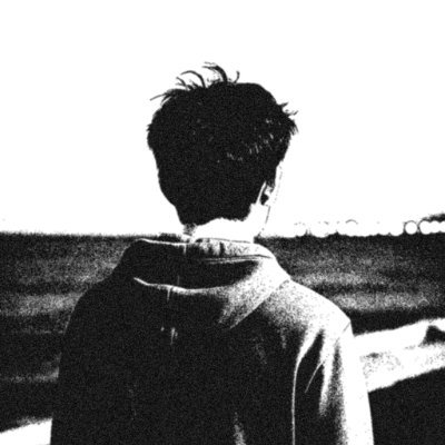 namanotelog's profile picture. 彼女とは遠距離恋愛中の社会人。
そのせいか一人で観る時間が、気づけばだいぶ増えてた人。

・レビュー癖  
・サブスクだいたい入ってる
・大体いける

生々しい“素◯寄りのやつ”が好き。
会話の間とか空気とか、あのリアルな感じに弱い。

良かったやつはDiscordにゆるくまとめてます
詳細は固定ツイートへ👇