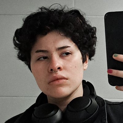 bitrinha's profile picture. bitra • ela/ele • 24 • https://t.co/dyegSPckOC • pv: @butrinha