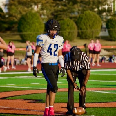 LeoMacchione52's profile picture. St Charles North high school|Class of 2028|6,1 185|DE,DT| Football and lacrosse|4.0 GPA| https://t.co/t657jxLZpG