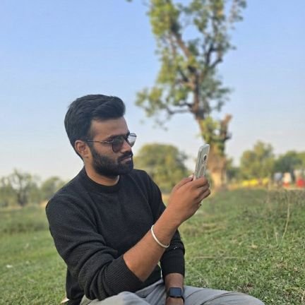 imRvishal's profile picture. जात पात। से दूर रहें। इंसान बने।
DU'24 | PGDAV |