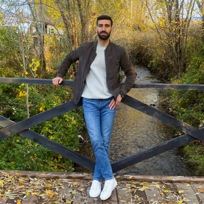 ozek_hasan97005's profile picture. öğretmen