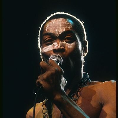 _BantiArt's profile picture. || I paint feelings with #light, and #shadow.
Stories that don't need words✍🏽 || I Respect #ThomasSankara's Legacy ||