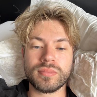 Domogibo's profile picture. 28 #ManCity