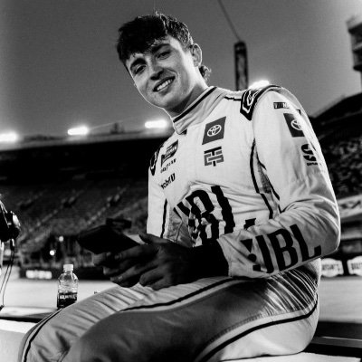 LIBBIE1245's profile picture. 