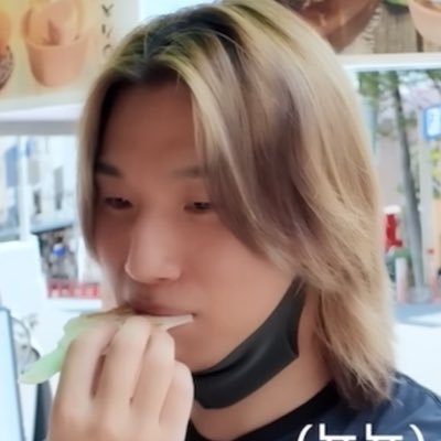 daehoist's profile picture. 