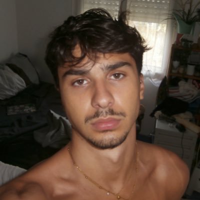 Alvarezalq's profile picture. 