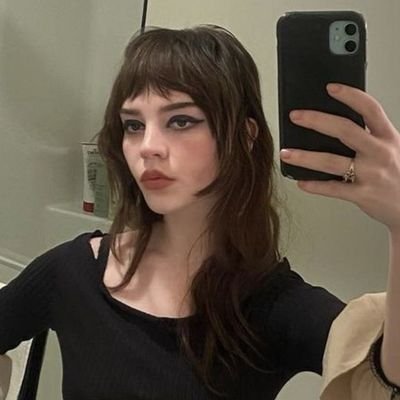 kissesindeath's profile picture. in love with sophie thatcher