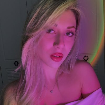 kardelenyaalcin's profile picture. fikir beyan etmeyiniz