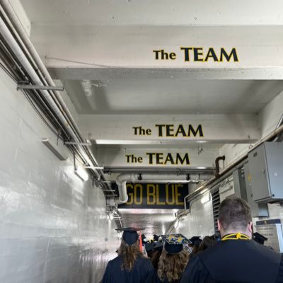 Goo_blueee's profile picture. University of Michigan Alumnus l #GoBlue #onepride #LGRW #RepDetroit