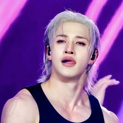 neccozwatt's profile picture. 