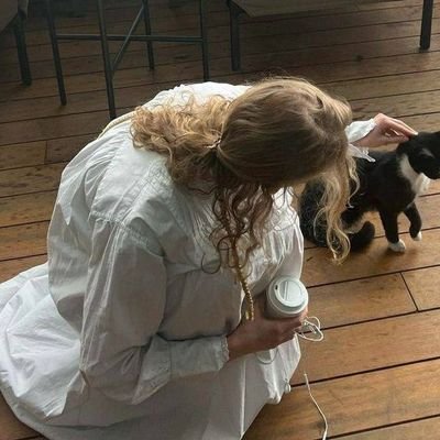 fleurgraph's profile picture. 