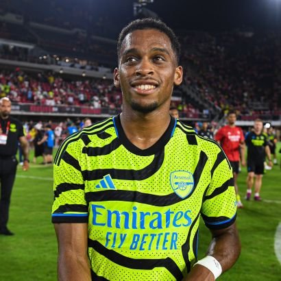 ModernArsenal77's profile picture. Arsenal die-hard || COYG vibes, Ghanaian twists on PL banter || Messi GOAT stan || Follow for match reactions & stats  #Gunners