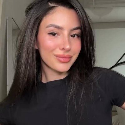 Matilda1Reyes's profile picture. A single life making sense of markets and life