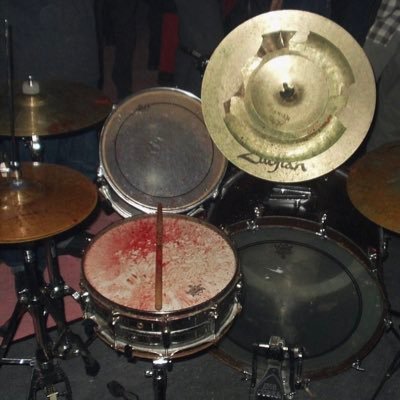 9bqll's profile picture. 