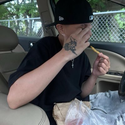 lugoopr's profile picture. 