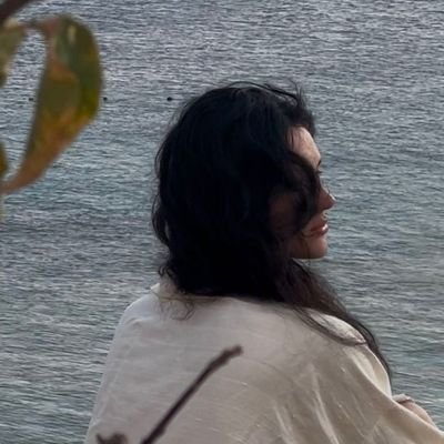 Mishaalkhan19's profile picture. Doctor as Dukhtar.🩺