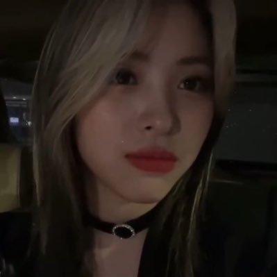 selly6f's profile picture. bi tik ruh hastaligi ve kafadan kiriklik