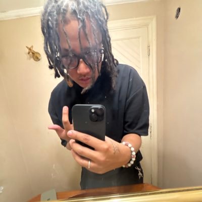 pluglipp's profile picture. #go!