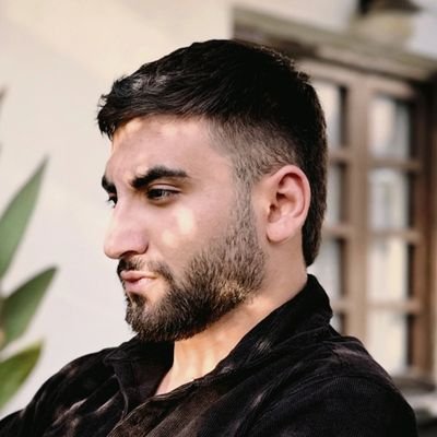 Aliiich_'s profile picture. |منفی یک|