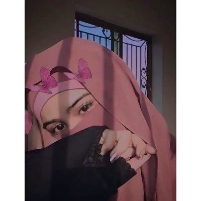 AREEBA_oo1's profile picture. just vibes 🫶 The SFW side of🌸💞💋 Sun-kissed skin & ocean dreams 🌊Living for the salty hair & sandy toes life