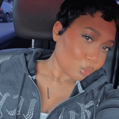 _silkyyy's profile picture. 