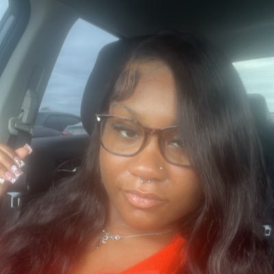 yaxniggafav's profile picture. 