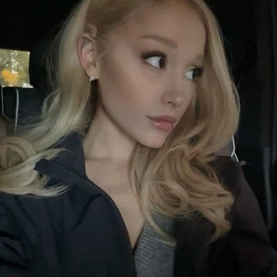 lovdnlost's profile picture. living with love | #1 ginger yoongi enthusiast