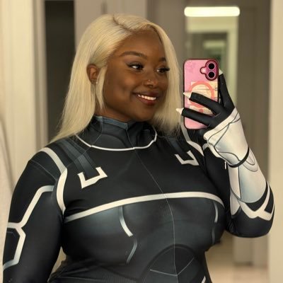 not_lola_bunny's profile picture. 💖 Miami, FL 🌴✨ Streamer 🎮 | 300K+ Community | Twitch Black Guild ✦ Twitch Women’s Guild Click the links & Come say hi!