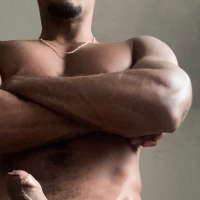 _desgostoso's profile picture. low profile kkk