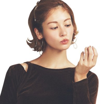 formulaofana's profile picture. don’t request me unless I know you lol