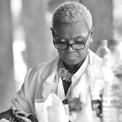 HervoMarie's profile picture. Personnalité Politique a prôné la TRANSITION #RUPTURE 🇬🇦