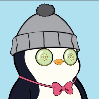 why_lorelei's profile picture. 💙💛 language teacher 👩‍🏫 language enthusiast 💕 book lover 📚 

married to lil pudgys  ✨