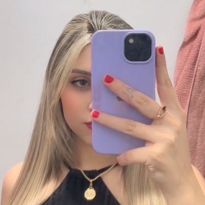 lolazinha01's profile picture. 18y • Provocante, safada e impossível de ignorar. Vem cair no meu vício. 😏🔥