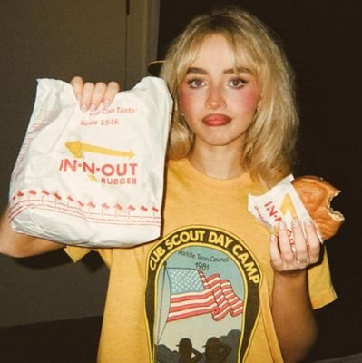 KahBarnes's profile picture. Save people,hunt things,the family business.
Run Barry,Run!
#Loki:love is a dagger.
🎃🍔👻🏳️‍🌈
ela/dela