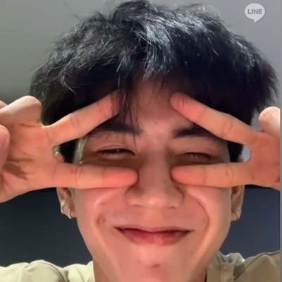 whiskershoney_'s profile picture. 