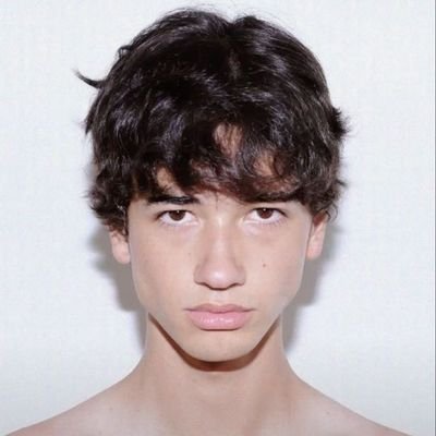 arthysta's profile picture. @dwnzinn 💍 | @luisasonza