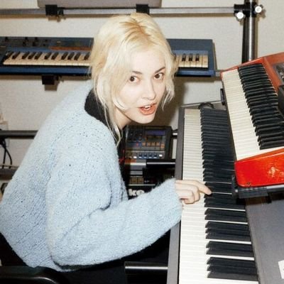 fmichwolf's profile picture. get tf outta here shi